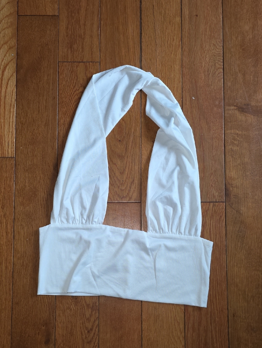 44 - SHEIN White Twisted Halter Crop Top